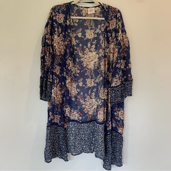 Knox Rose Open Cardigan - Picture 2 of 5